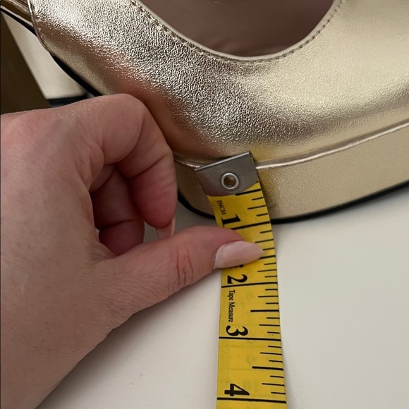 Chic Gold Platform Slingback Heels - Picture 5 of 10